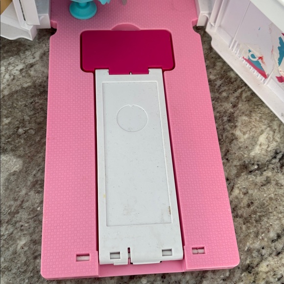 Mattel Barbie Ambulance Vehicle Play set Care Clinic Lights Sound Hospital - Picture 12 of 17